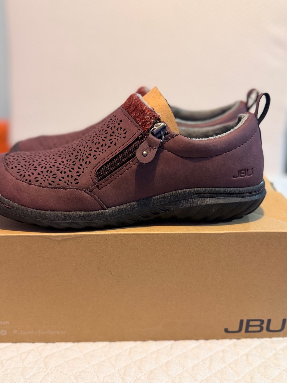 JBU Women's Casual Slip-On Sneakers in Burgundy